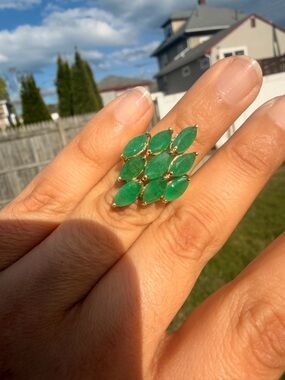 14k Yellow Gold 4 Ctw Marquise Emerald Ring Size 5.